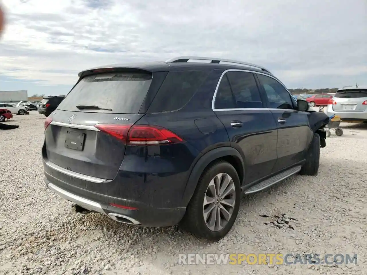 4 Photograph of a damaged car 4JGFB4KB1LA105229 MERCEDES-BENZ GLE-CLASS 2020