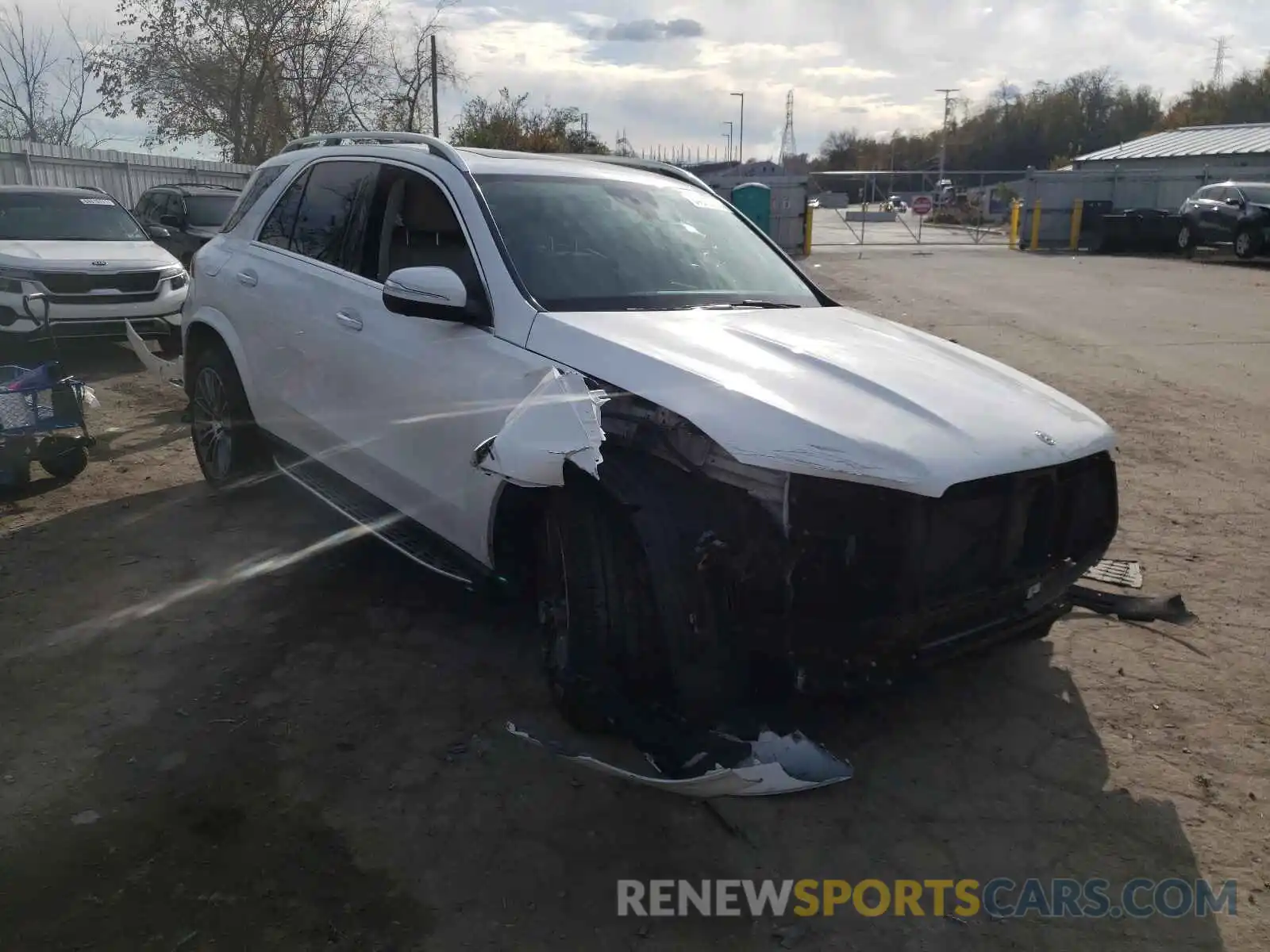 1 Photograph of a damaged car 4JGFB4KB1LA142944 MERCEDES-BENZ GLE-CLASS 2020