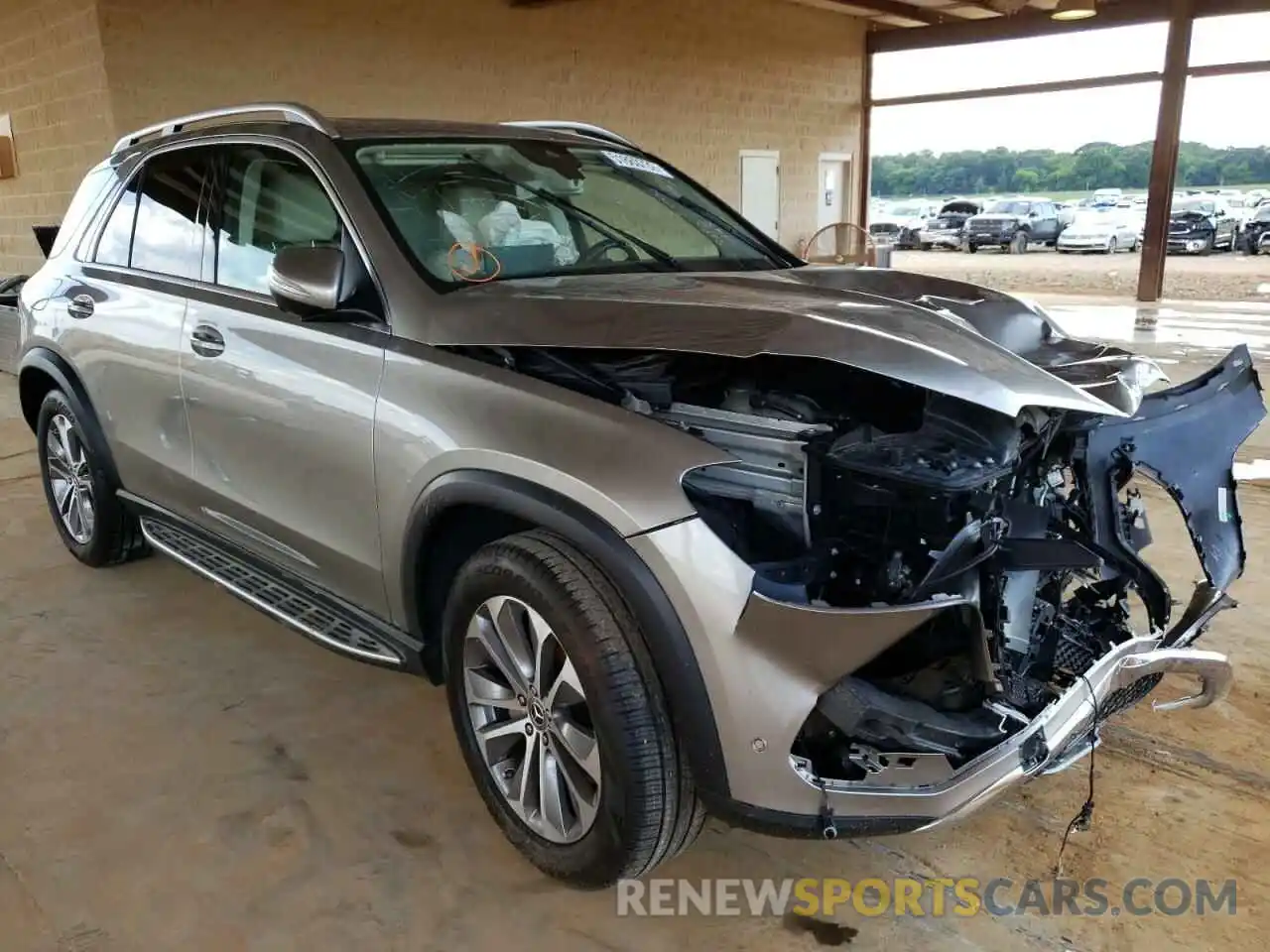 1 Photograph of a damaged car 4JGFB4KB1LA192002 MERCEDES-BENZ GLE-CLASS 2020