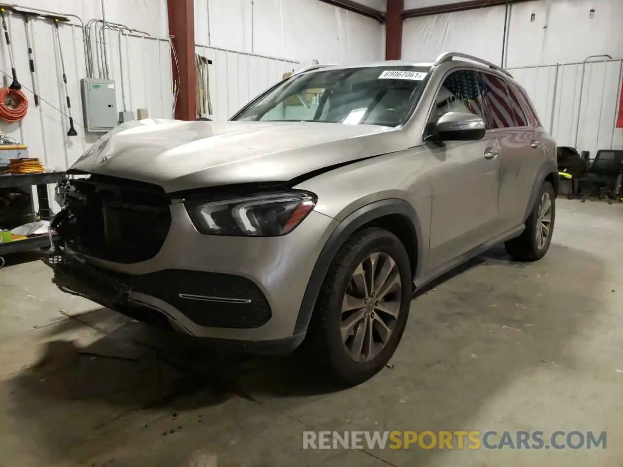 2 Photograph of a damaged car 4JGFB4KB2LA009044 MERCEDES-BENZ GLE-CLASS 2020