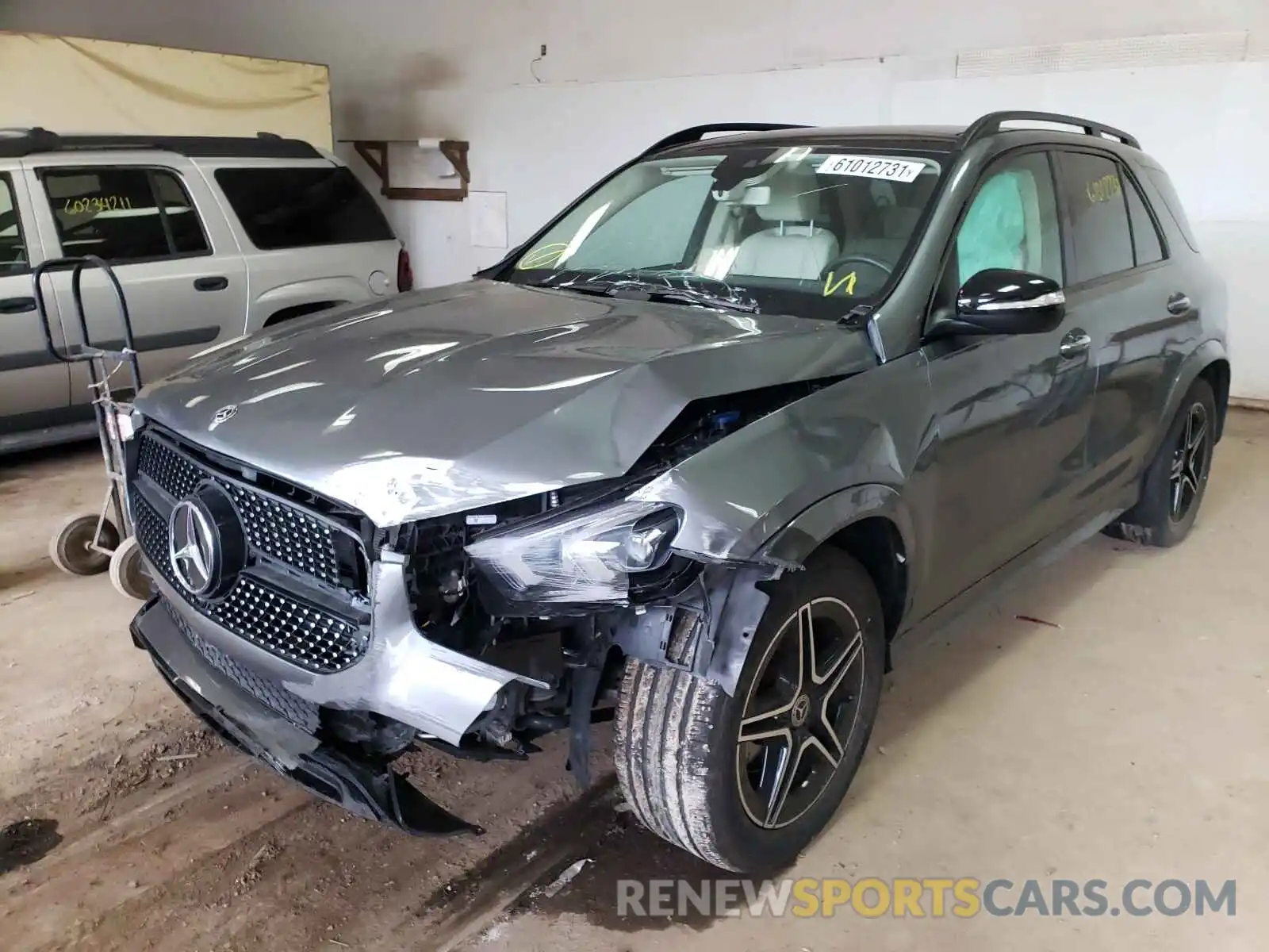 2 Photograph of a damaged car 4JGFB4KB2LA009464 MERCEDES-BENZ GLE-CLASS 2020