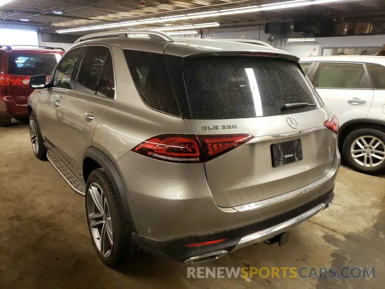 3 Photograph of a damaged car 4JGFB4KB2LA047552 MERCEDES-BENZ GLE-CLASS 2020