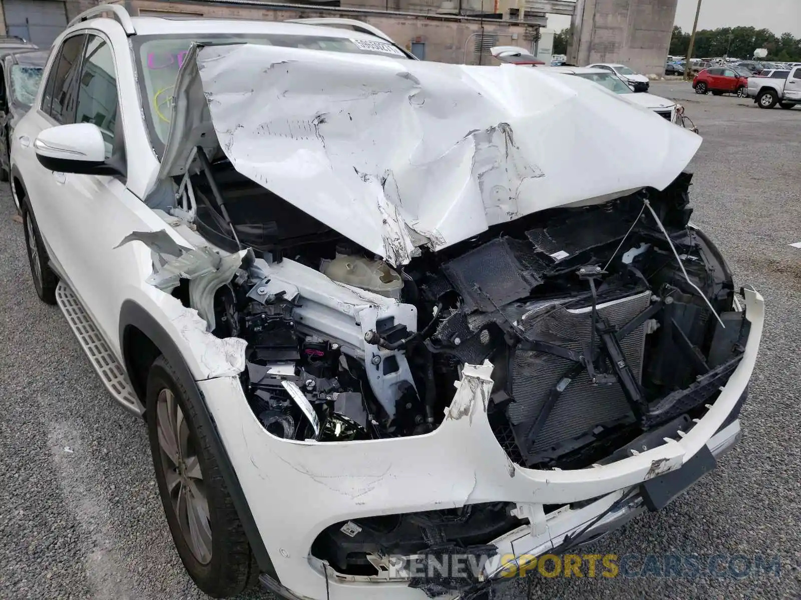 9 Photograph of a damaged car 4JGFB4KB2LA059572 MERCEDES-BENZ GLE-CLASS 2020