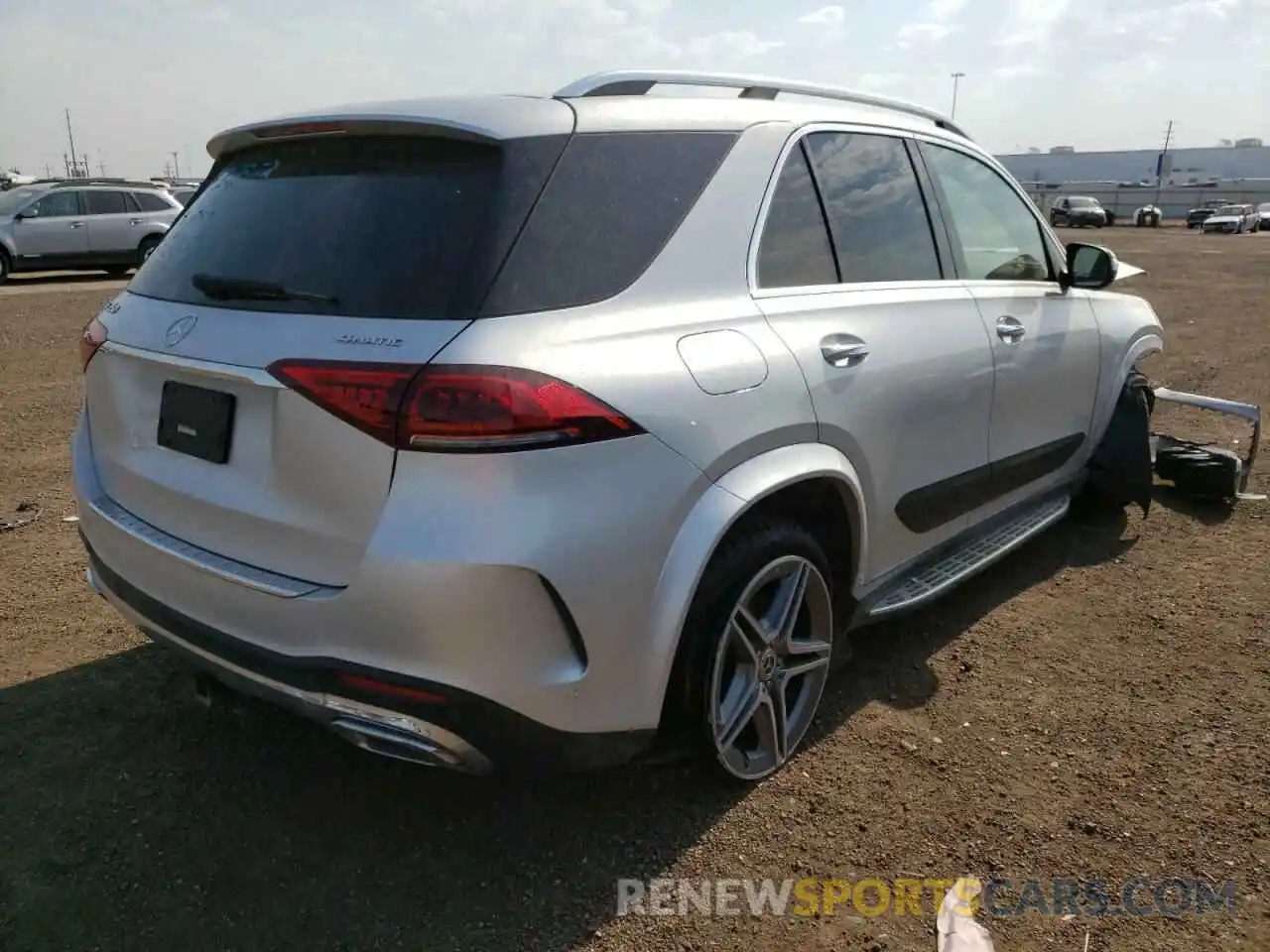 4 Photograph of a damaged car 4JGFB4KB2LA063895 MERCEDES-BENZ GLE-CLASS 2020