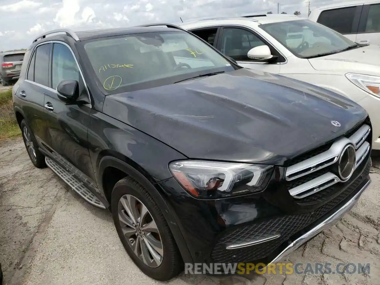 1 Photograph of a damaged car 4JGFB4KB2LA080552 MERCEDES-BENZ GLE-CLASS 2020