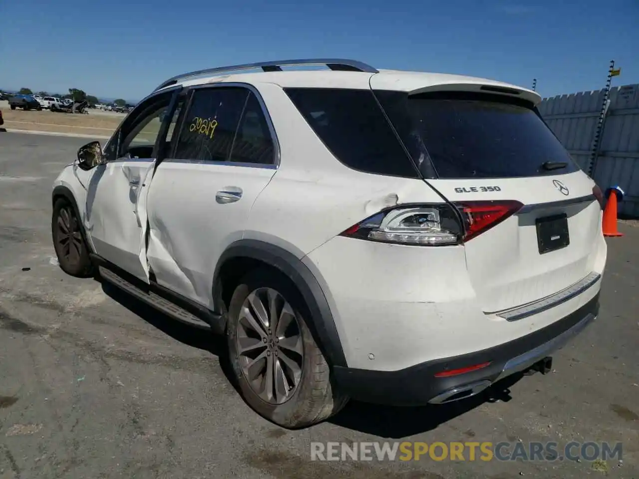 3 Photograph of a damaged car 4JGFB4KB2LA130043 MERCEDES-BENZ GLE-CLASS 2020