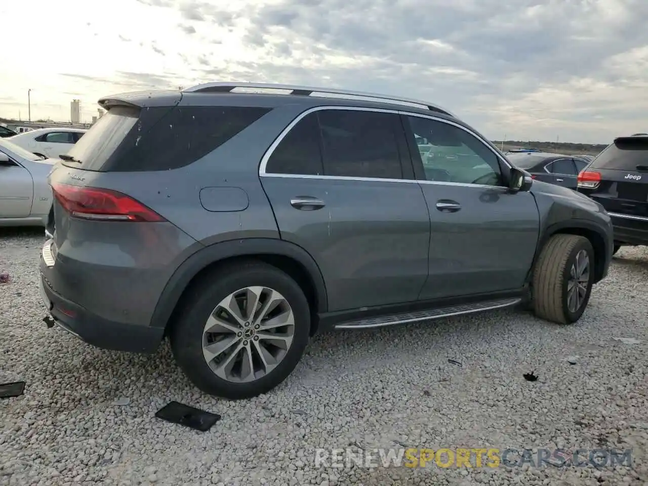 3 Photograph of a damaged car 4JGFB4KB2LA134304 MERCEDES-BENZ GLE-CLASS 2020