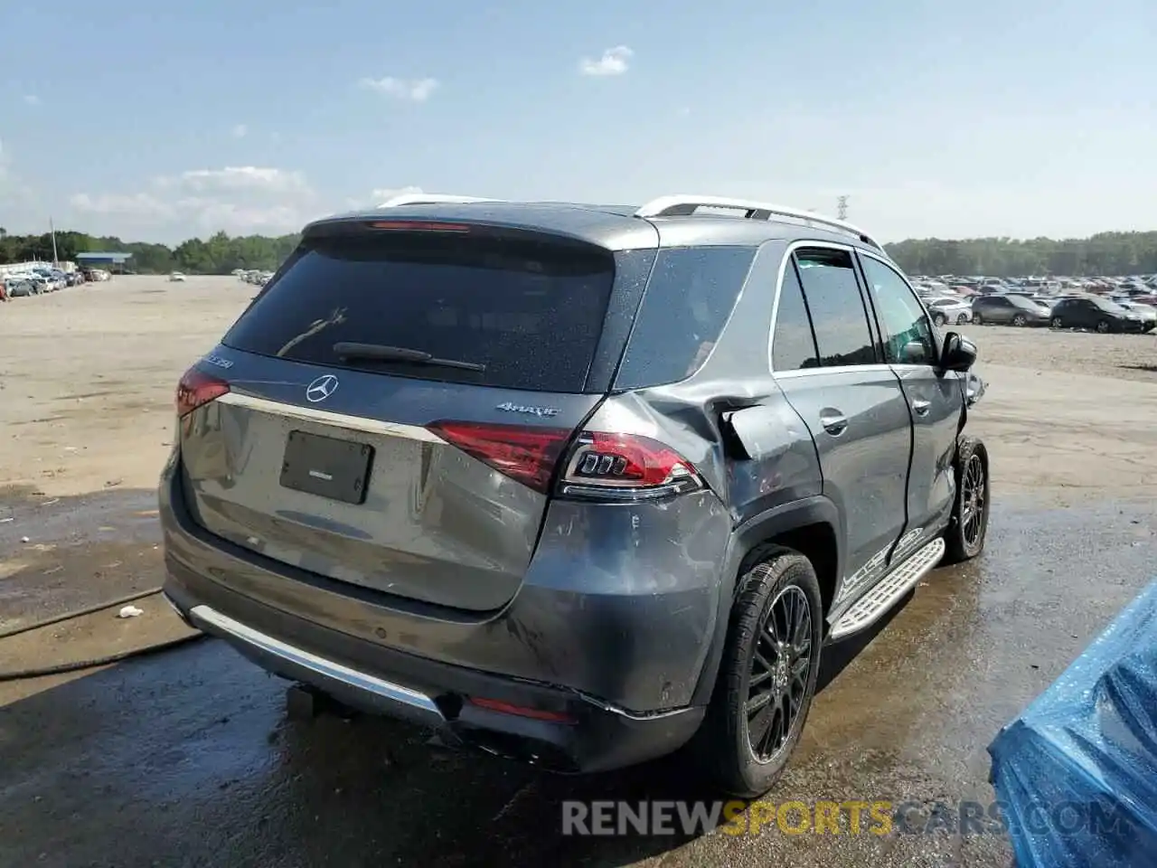 4 Photograph of a damaged car 4JGFB4KB3LA011479 MERCEDES-BENZ GLE-CLASS 2020