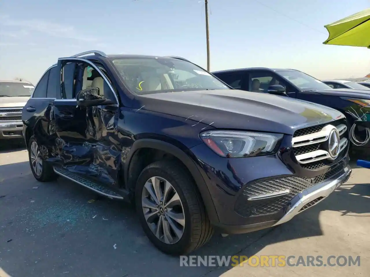 1 Photograph of a damaged car 4JGFB4KB3LA037077 MERCEDES-BENZ GLE-CLASS 2020