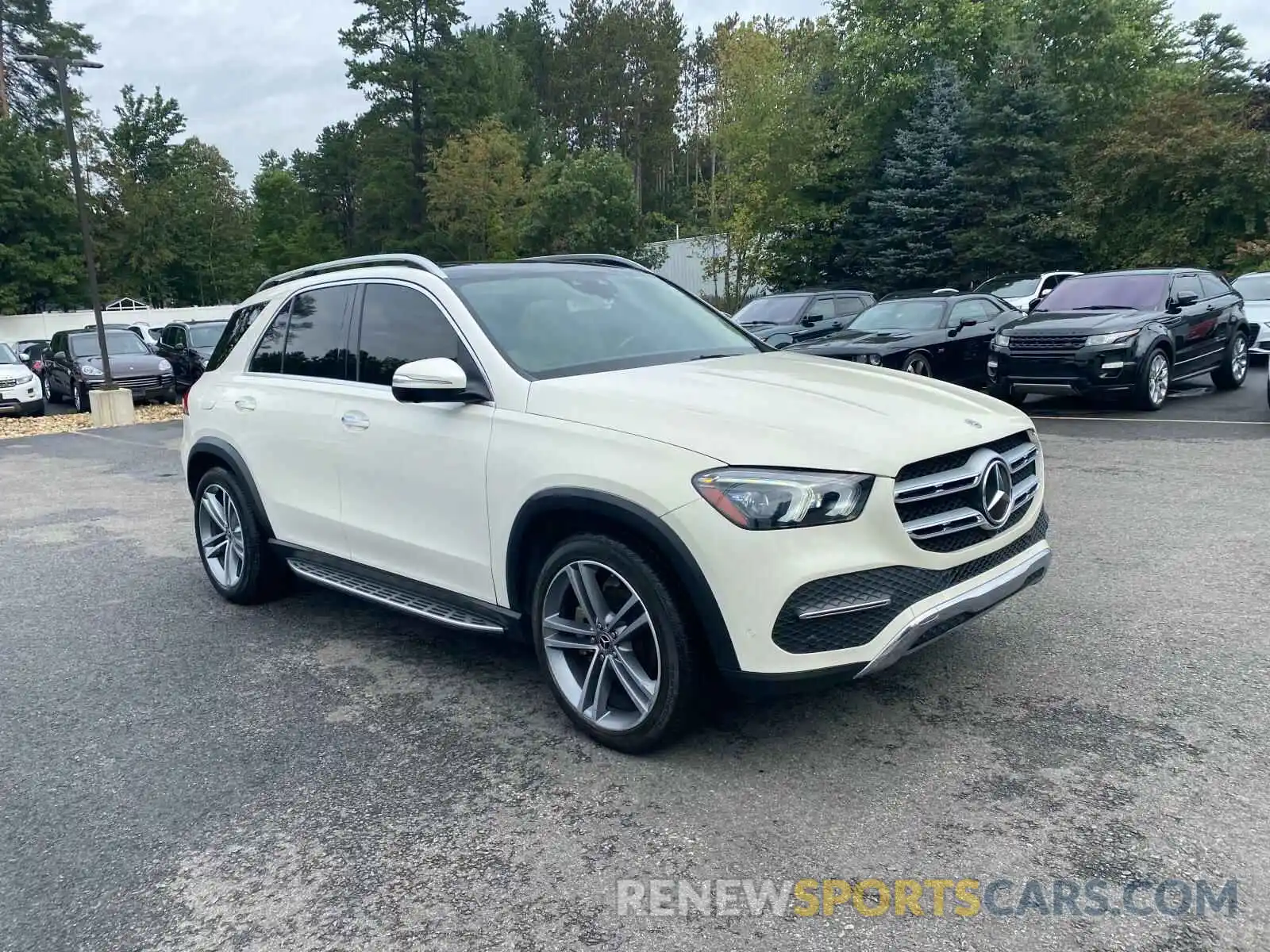 2 Photograph of a damaged car 4JGFB4KB3LA063095 MERCEDES-BENZ GLE-CLASS 2020