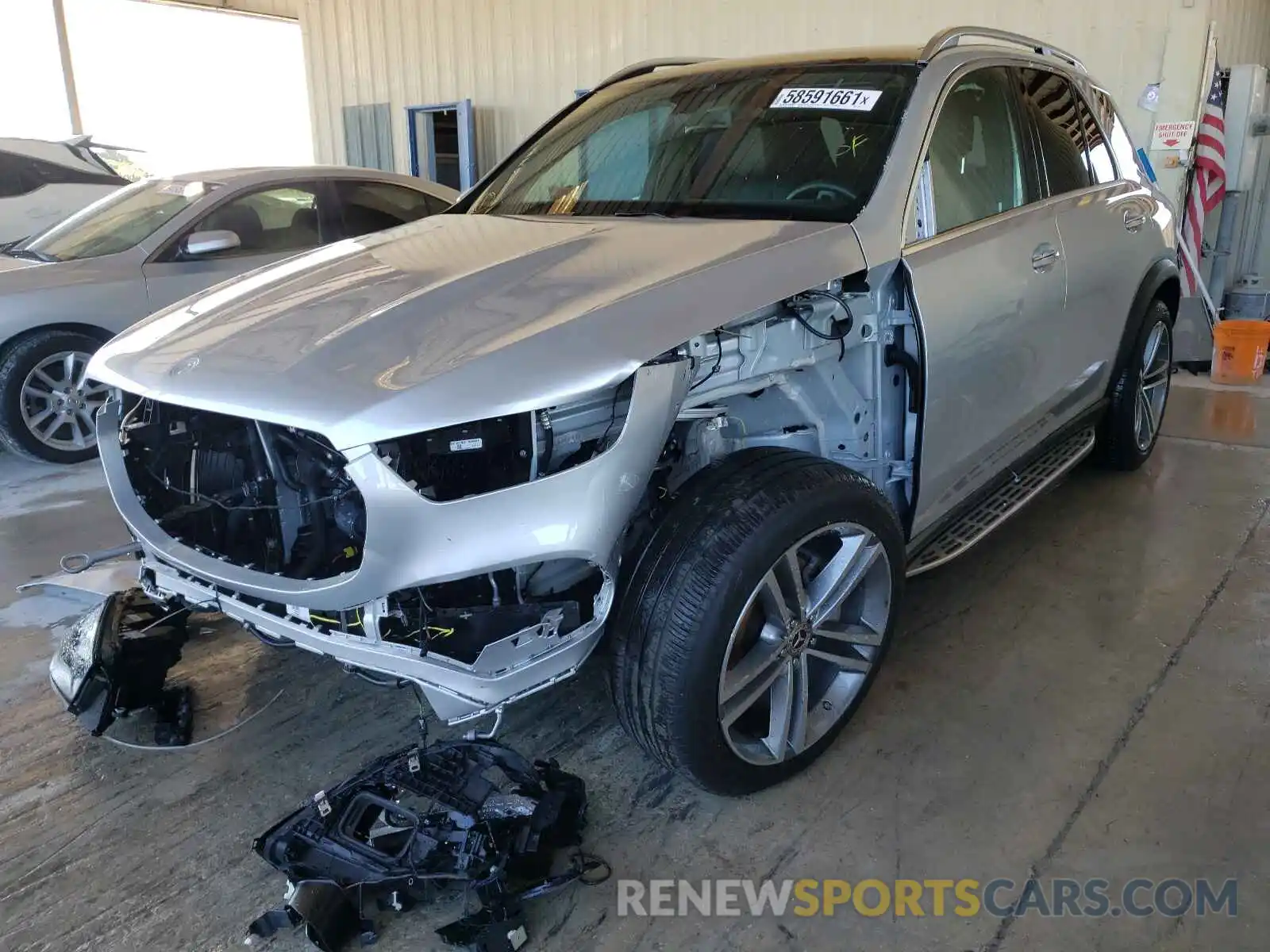 2 Photograph of a damaged car 4JGFB4KB3LA072203 MERCEDES-BENZ GLE-CLASS 2020