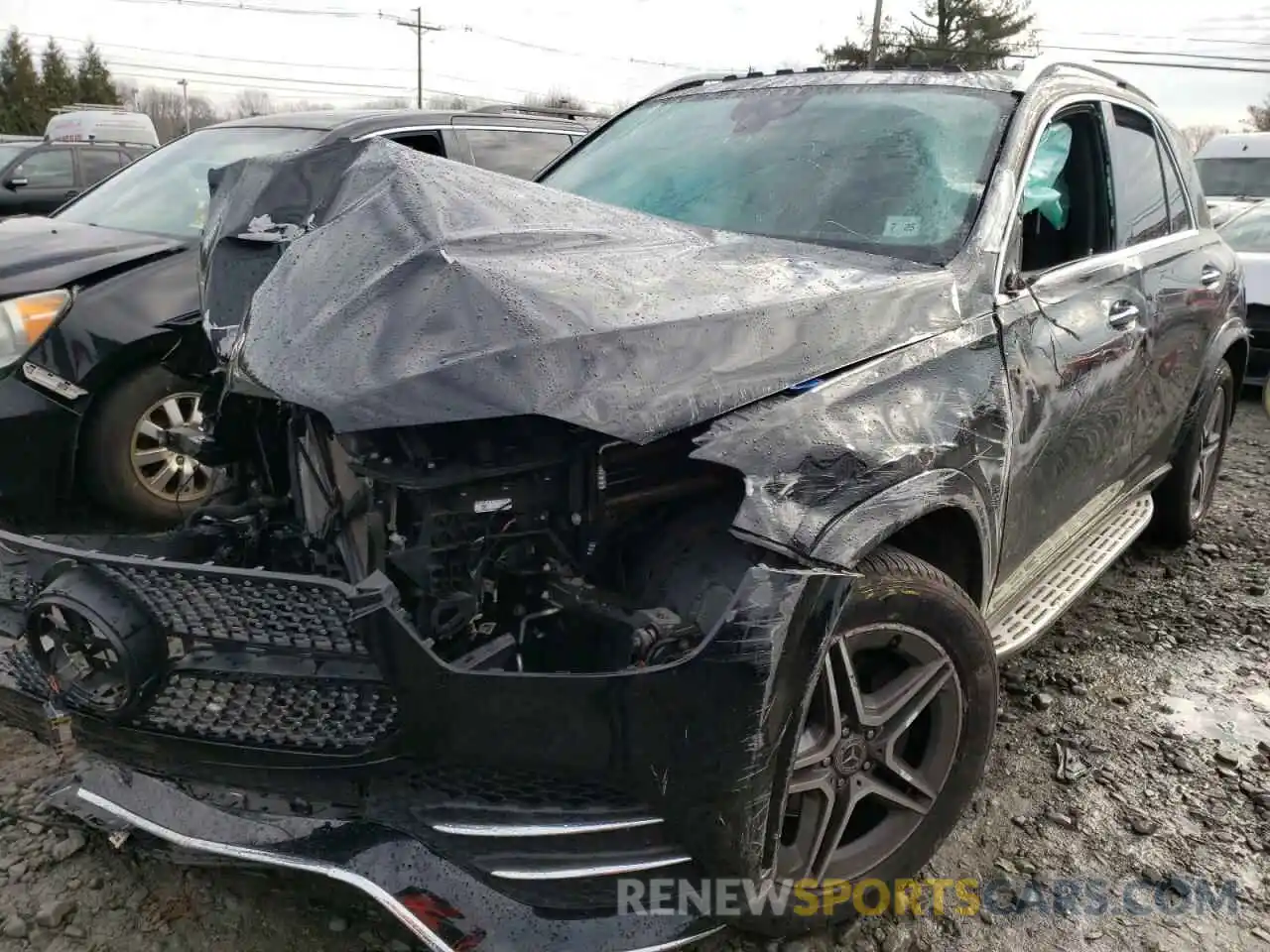 2 Photograph of a damaged car 4JGFB4KB3LA253253 MERCEDES-BENZ GLE-CLASS 2020