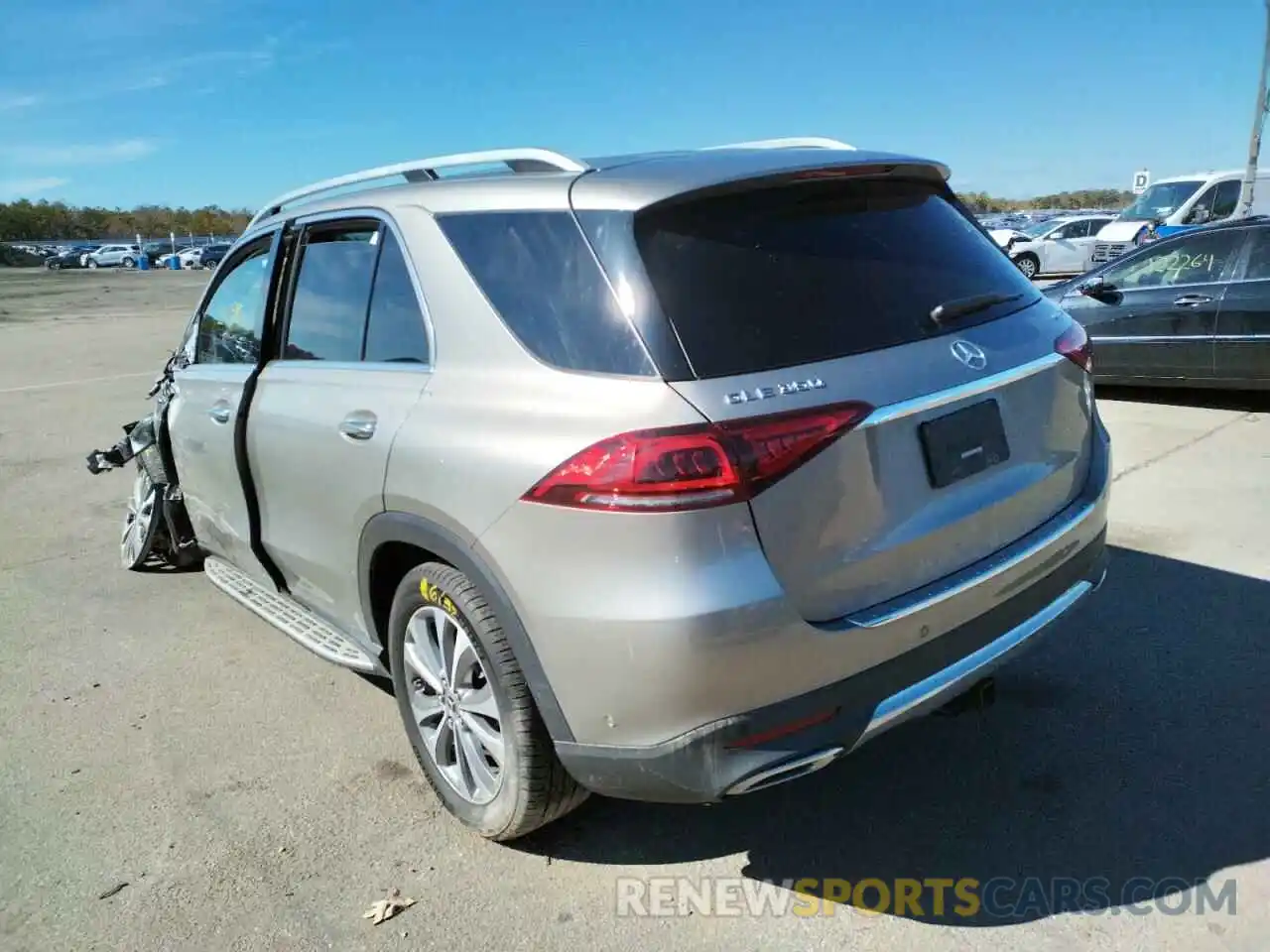 3 Photograph of a damaged car 4JGFB4KB4LA066264 MERCEDES-BENZ GLE-CLASS 2020