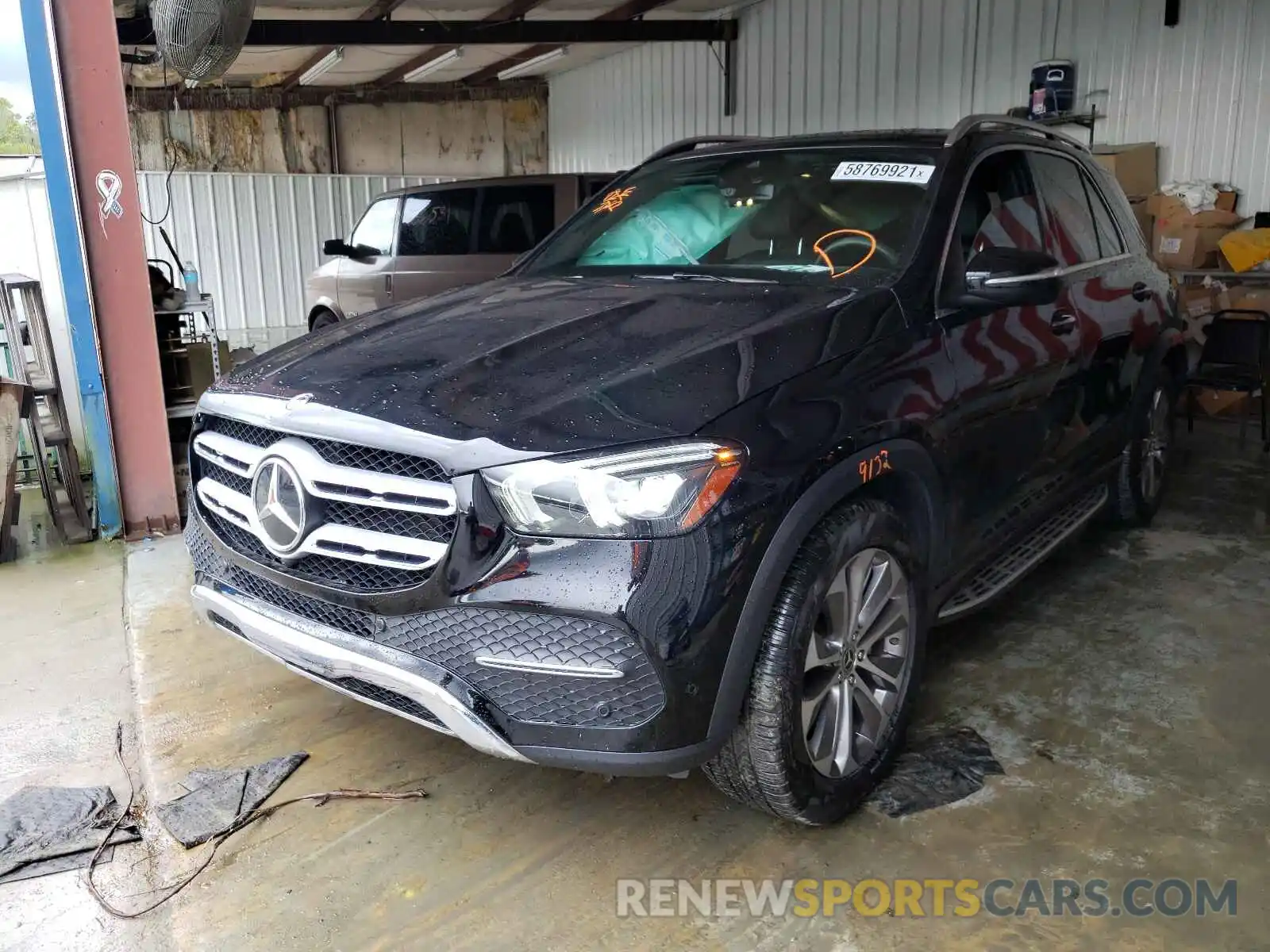 2 Photograph of a damaged car 4JGFB4KB4LA070119 MERCEDES-BENZ GLE-CLASS 2020