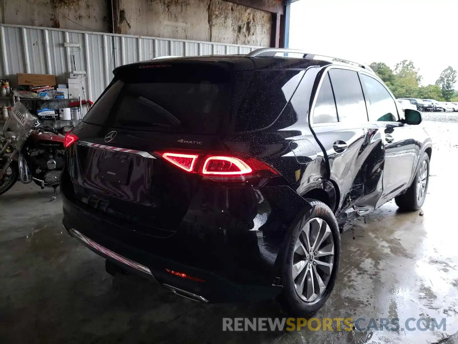 4 Photograph of a damaged car 4JGFB4KB4LA070119 MERCEDES-BENZ GLE-CLASS 2020