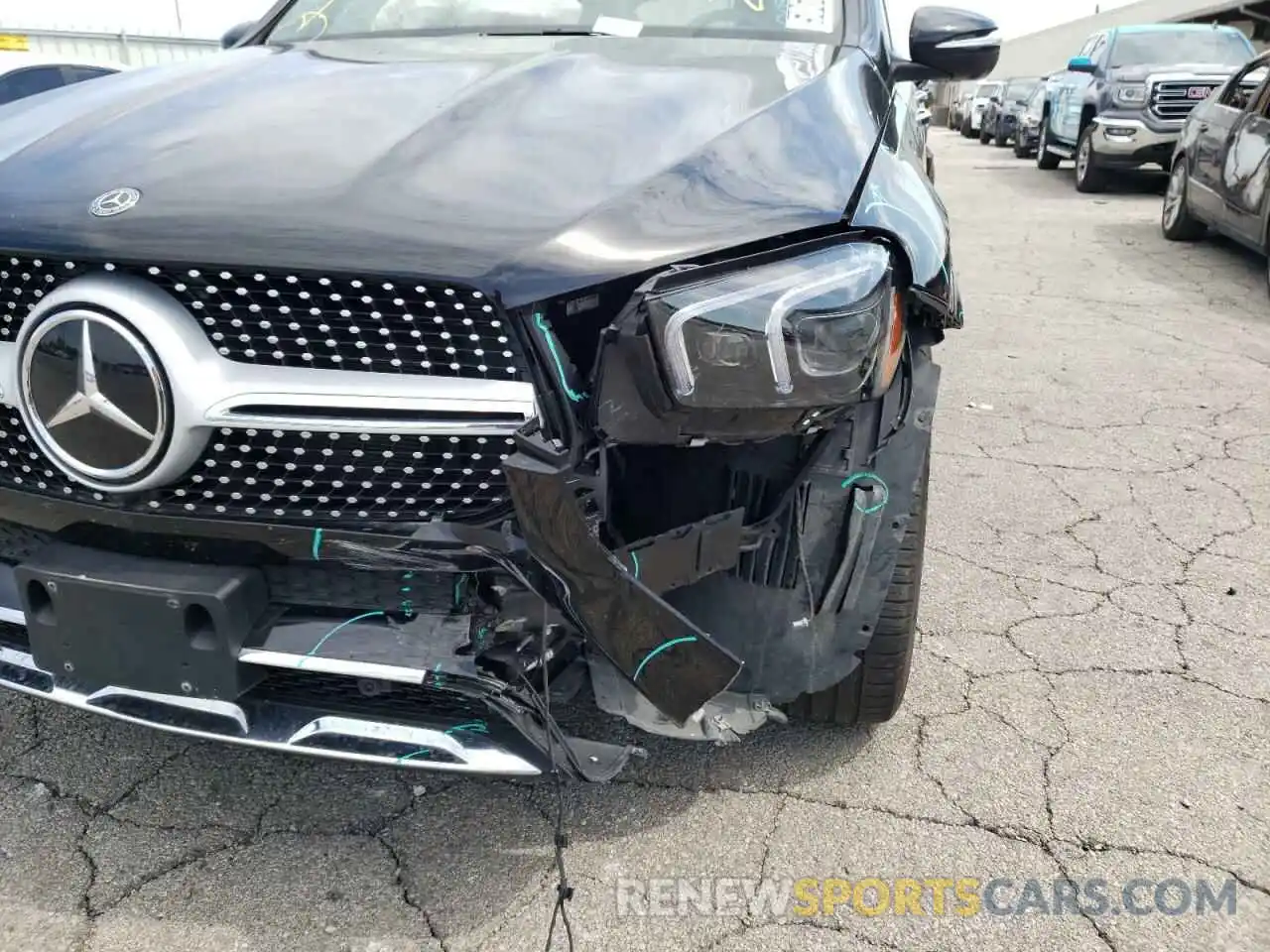 9 Photograph of a damaged car 4JGFB4KB4LA222822 MERCEDES-BENZ GLE-CLASS 2020