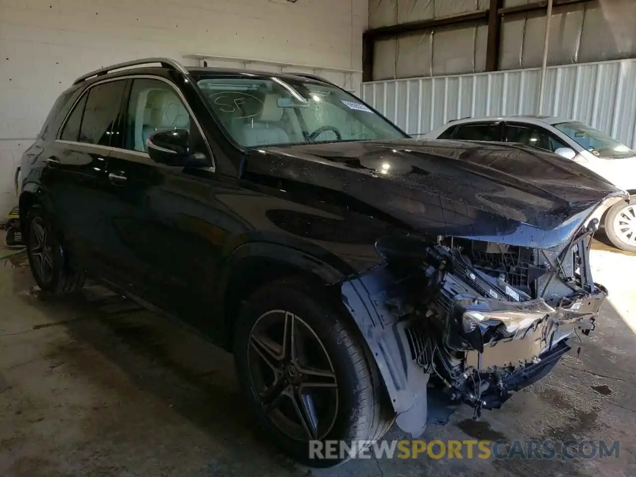 1 Photograph of a damaged car 4JGFB4KB5LA218942 MERCEDES-BENZ GLE-CLASS 2020