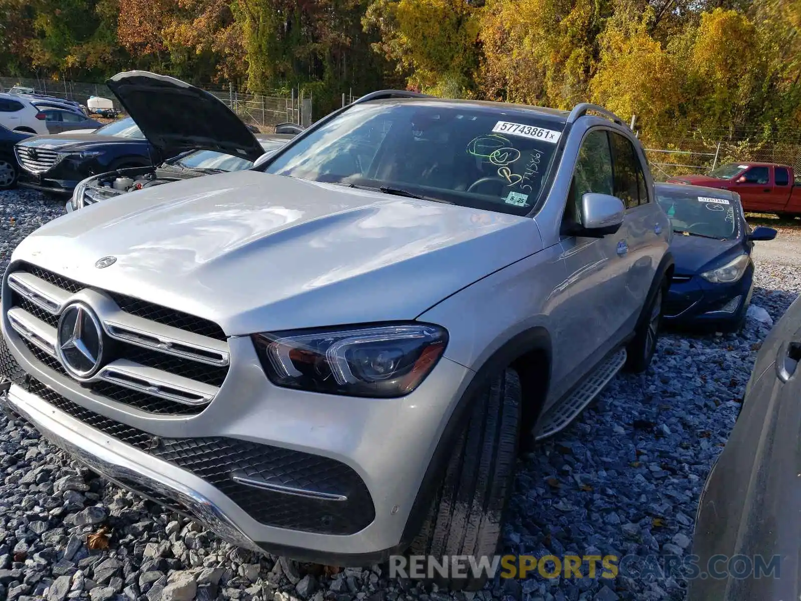 2 Photograph of a damaged car 4JGFB4KB5LA285718 MERCEDES-BENZ GLE-CLASS 2020