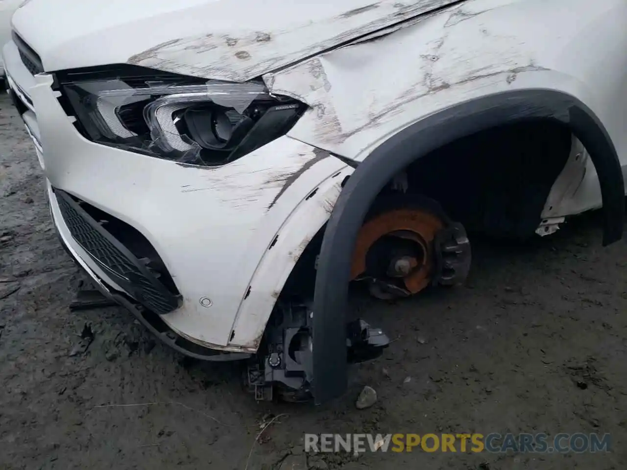 9 Photograph of a damaged car 4JGFB4KB6LA042239 MERCEDES-BENZ GLE-CLASS 2020