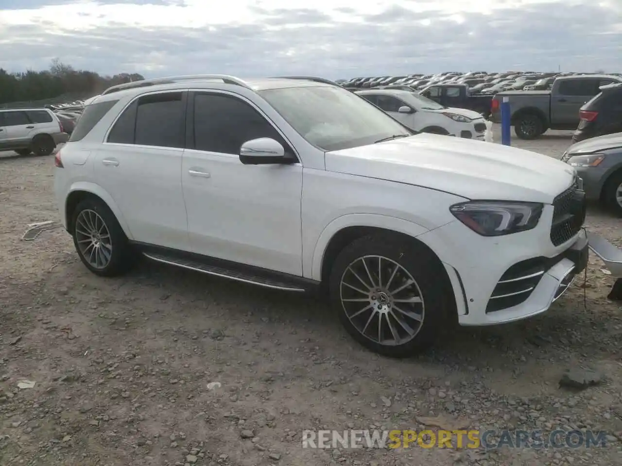 4 Photograph of a damaged car 4JGFB4KB6LA190682 MERCEDES-BENZ GLE-CLASS 2020