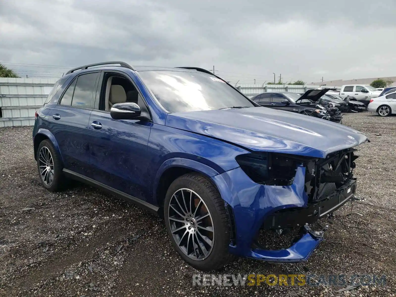 1 Photograph of a damaged car 4JGFB4KB6LA198068 MERCEDES-BENZ GLE-CLASS 2020