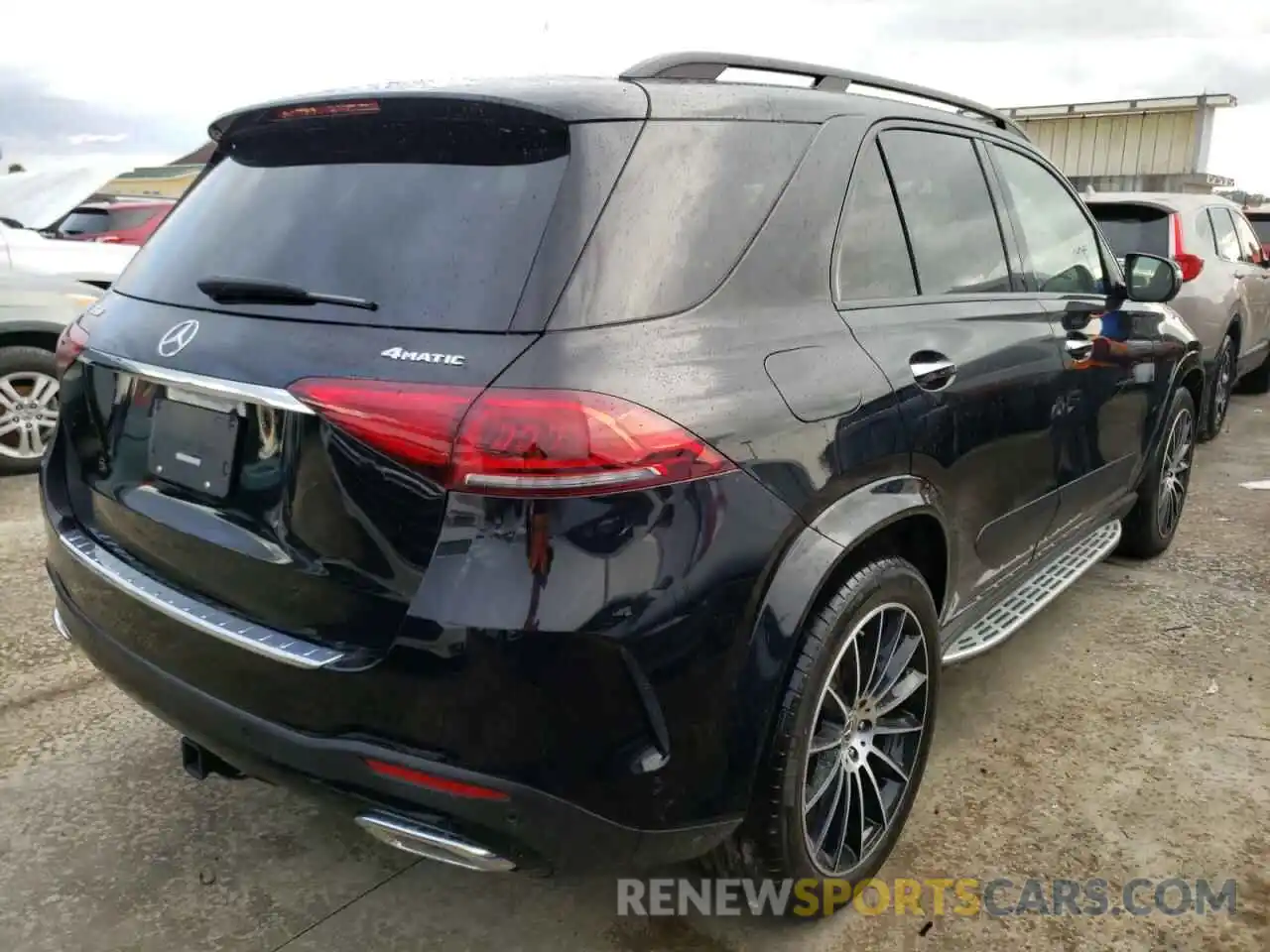 4 Photograph of a damaged car 4JGFB4KB7LA039673 MERCEDES-BENZ GLE-CLASS 2020