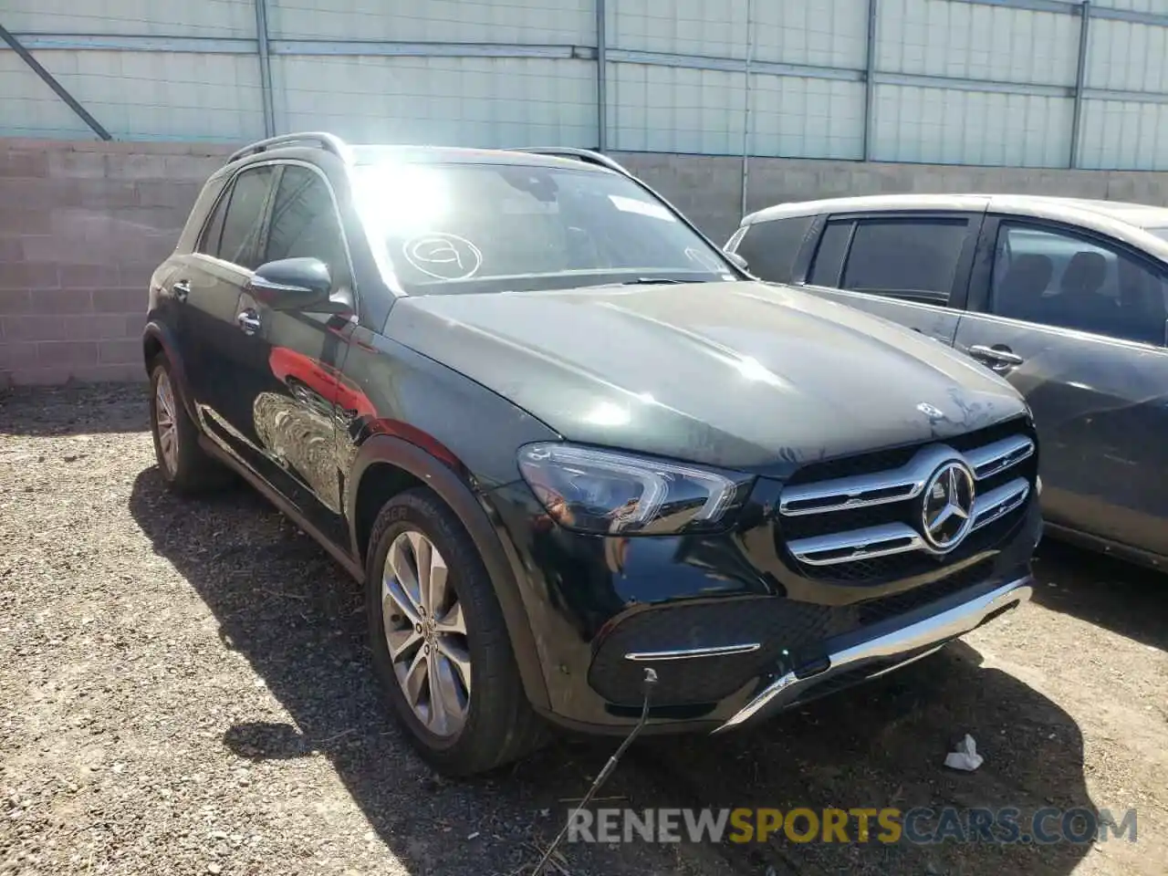 1 Photograph of a damaged car 4JGFB4KB7LA055582 MERCEDES-BENZ GLE-CLASS 2020