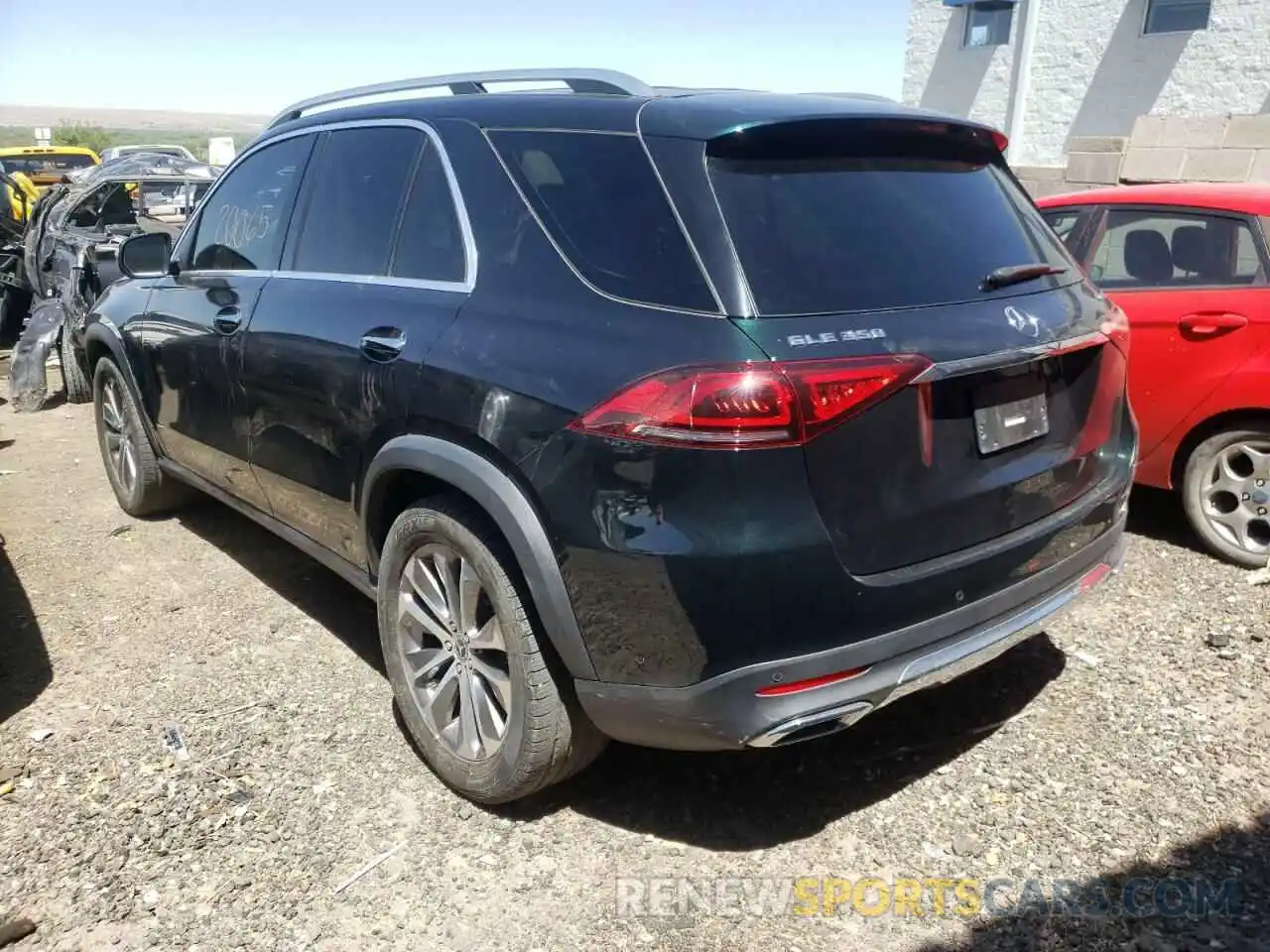 3 Photograph of a damaged car 4JGFB4KB7LA055582 MERCEDES-BENZ GLE-CLASS 2020