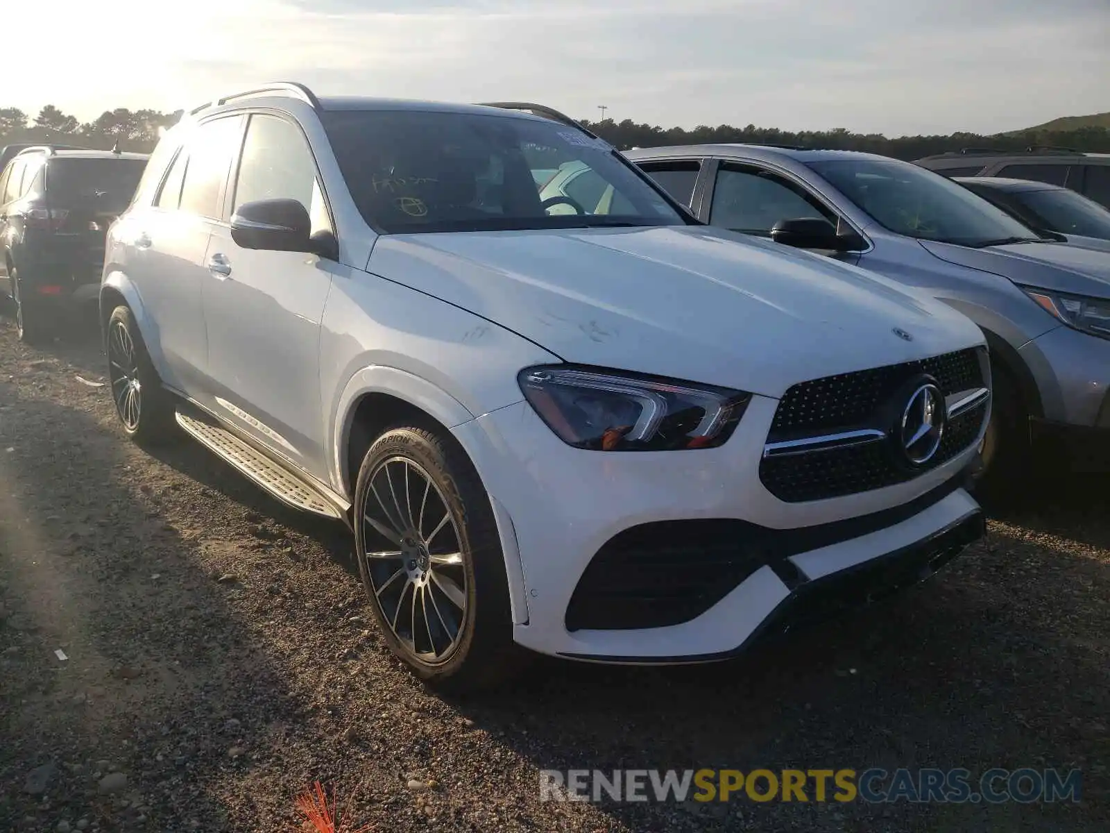 1 Photograph of a damaged car 4JGFB4KB7LA064833 MERCEDES-BENZ GLE-CLASS 2020