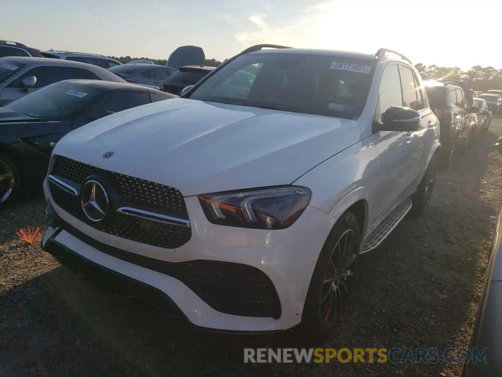 2 Photograph of a damaged car 4JGFB4KB7LA064833 MERCEDES-BENZ GLE-CLASS 2020