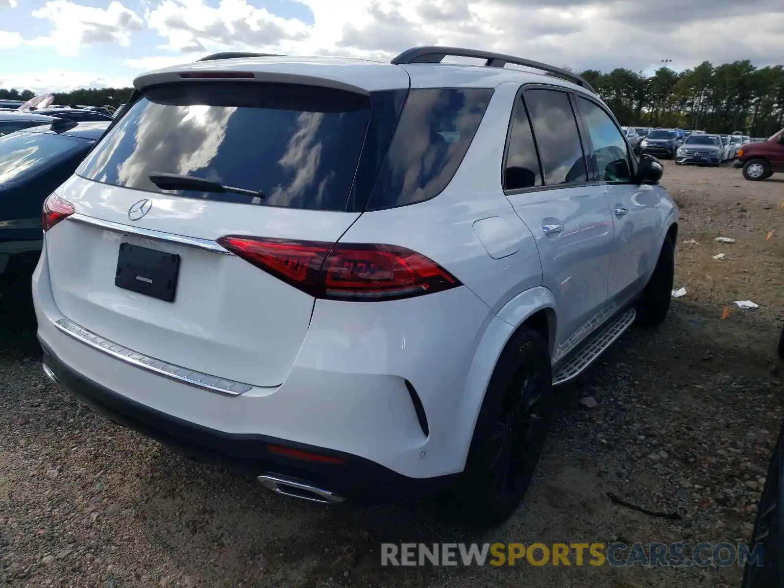 4 Photograph of a damaged car 4JGFB4KB7LA176029 MERCEDES-BENZ GLE-CLASS 2020