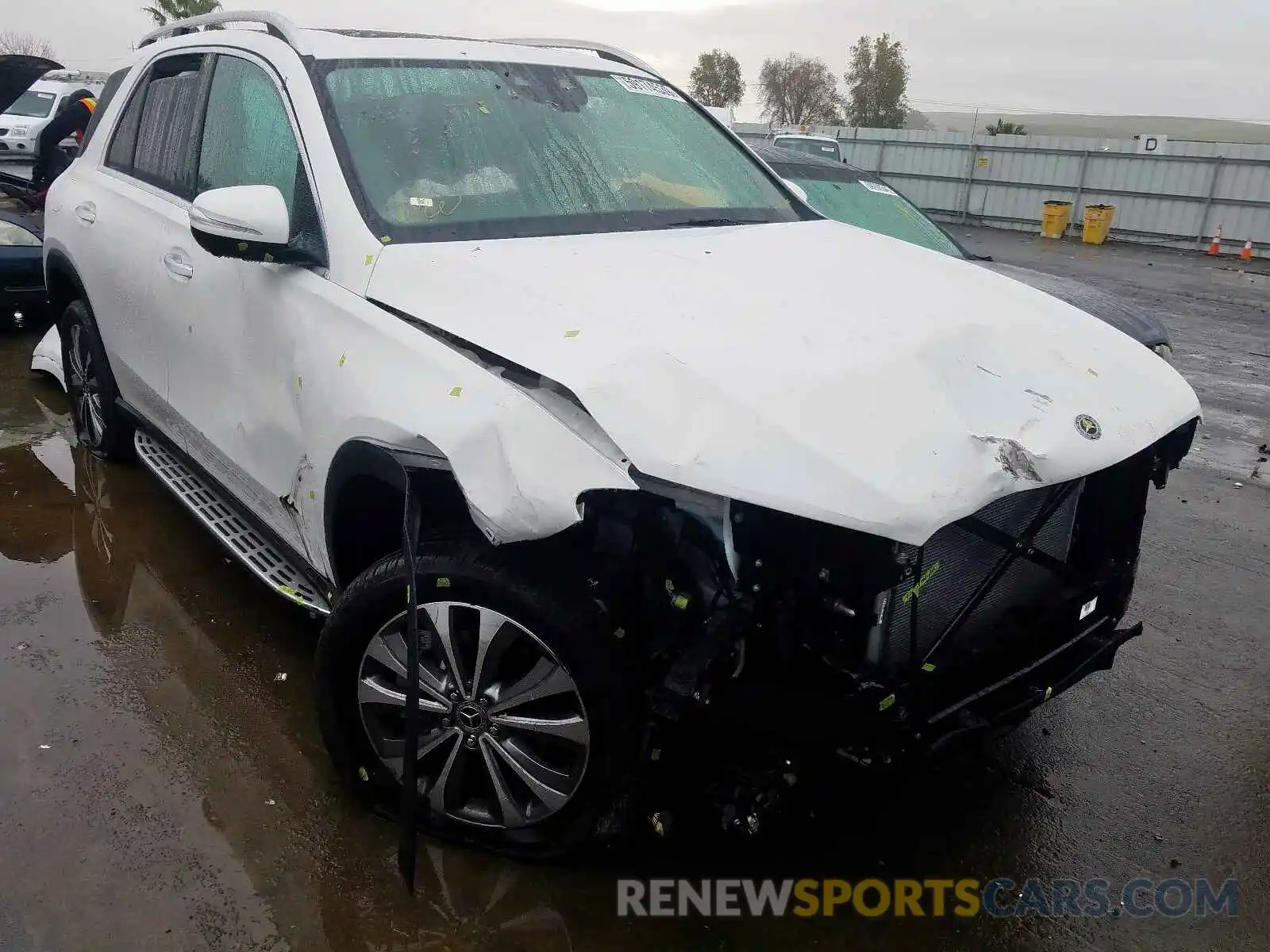 1 Photograph of a damaged car 4JGFB4KB8LA054490 MERCEDES-BENZ GLE-CLASS 2020