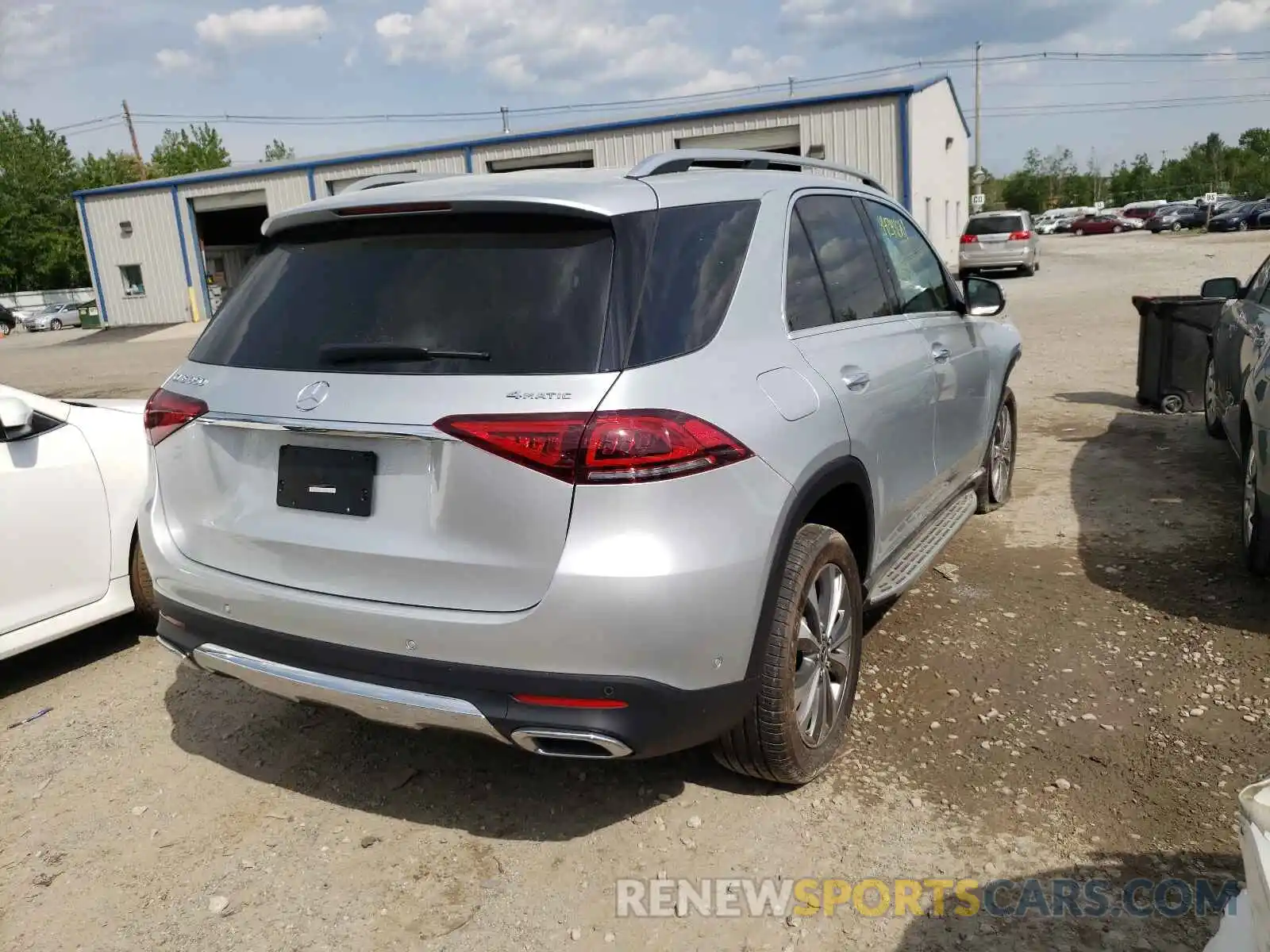 4 Photograph of a damaged car 4JGFB4KB8LA069703 MERCEDES-BENZ GLE-CLASS 2020