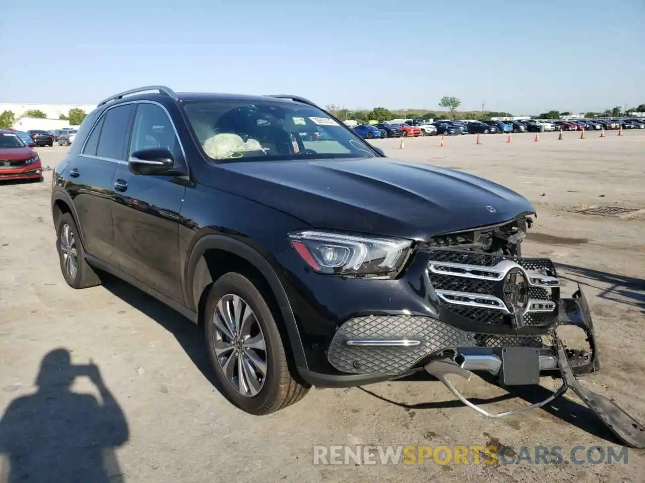 1 Photograph of a damaged car 4JGFB4KB8LA074870 MERCEDES-BENZ GLE-CLASS 2020