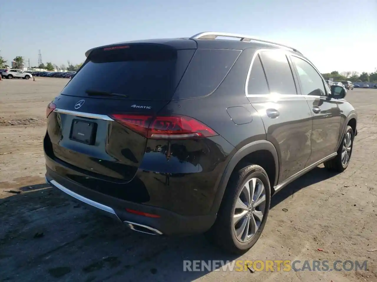 4 Photograph of a damaged car 4JGFB4KB8LA074870 MERCEDES-BENZ GLE-CLASS 2020