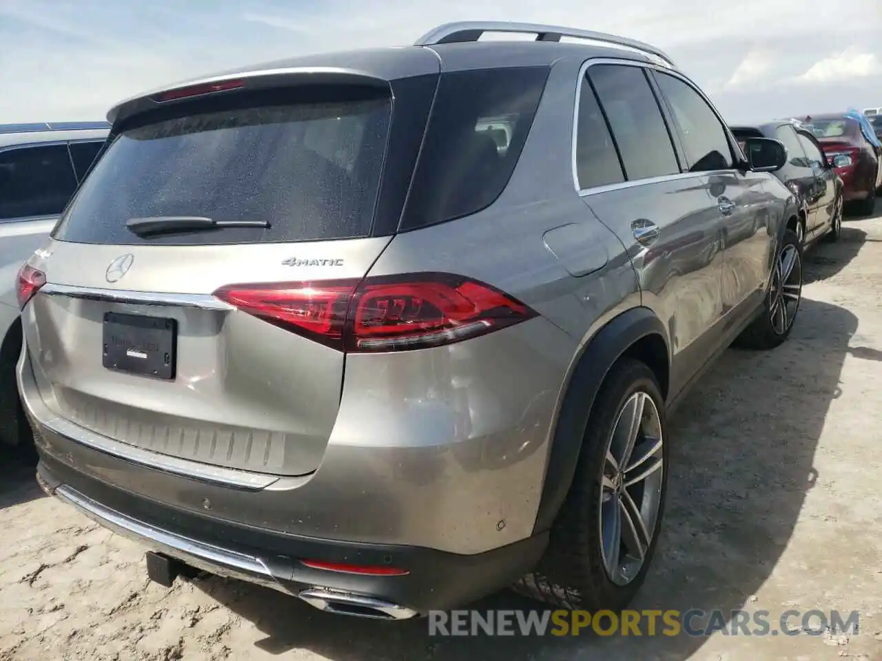 4 Photograph of a damaged car 4JGFB4KB8LA080586 MERCEDES-BENZ GLE-CLASS 2020