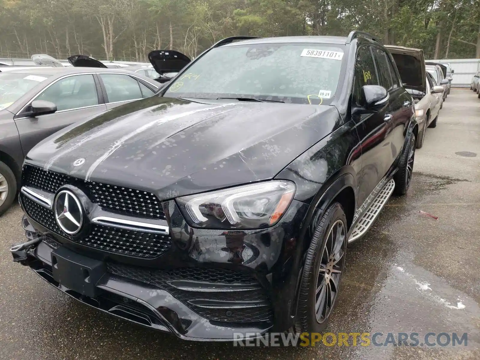 2 Photograph of a damaged car 4JGFB4KB8LA122707 MERCEDES-BENZ GLE-CLASS 2020