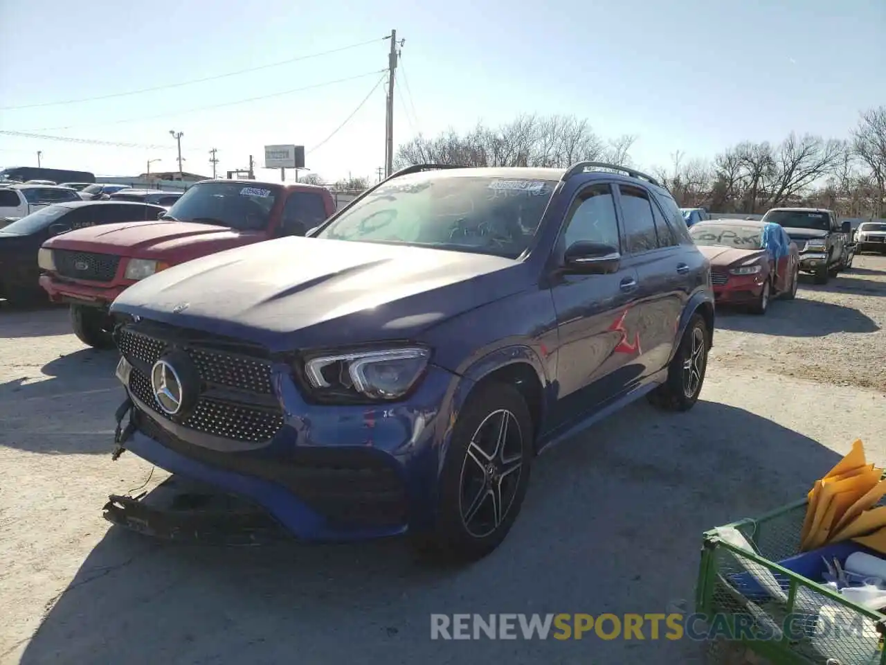 2 Photograph of a damaged car 4JGFB4KB8LA240465 MERCEDES-BENZ GLE-CLASS 2020