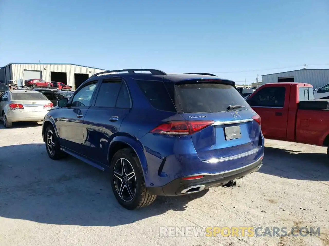 3 Photograph of a damaged car 4JGFB4KB8LA240465 MERCEDES-BENZ GLE-CLASS 2020