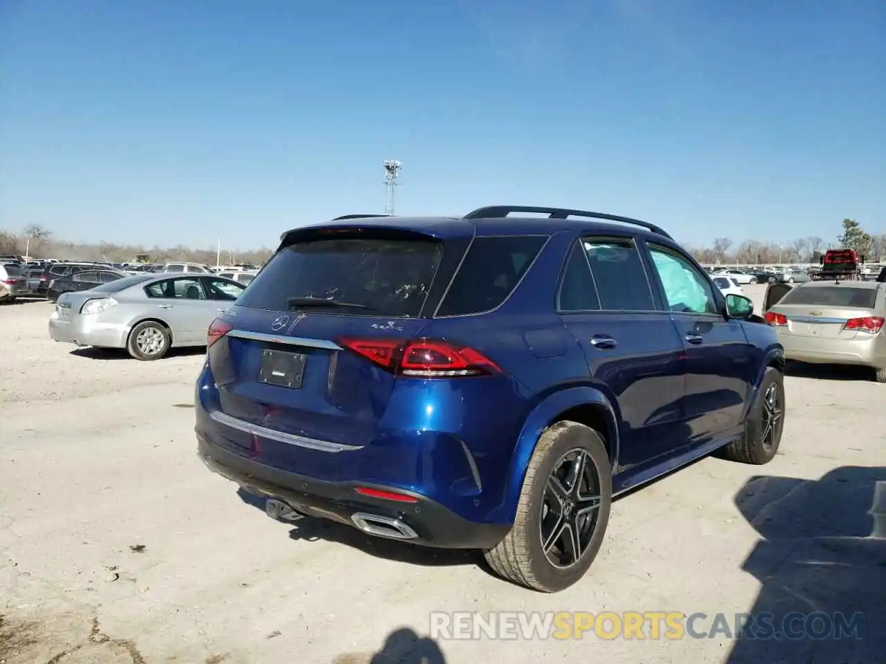 4 Photograph of a damaged car 4JGFB4KB8LA240465 MERCEDES-BENZ GLE-CLASS 2020