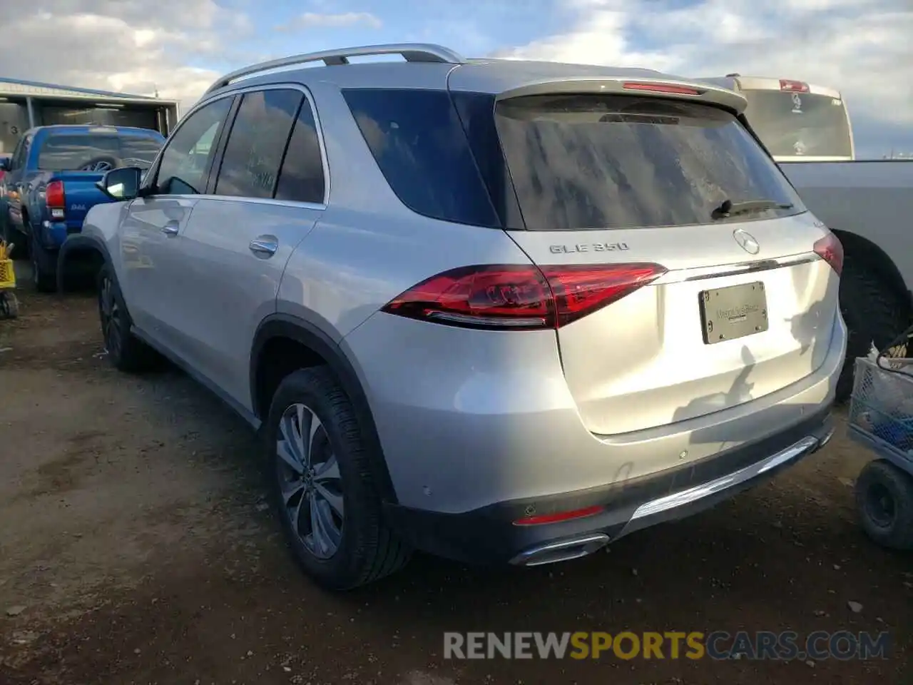 3 Photograph of a damaged car 4JGFB4KB8LA288936 MERCEDES-BENZ GLE-CLASS 2020