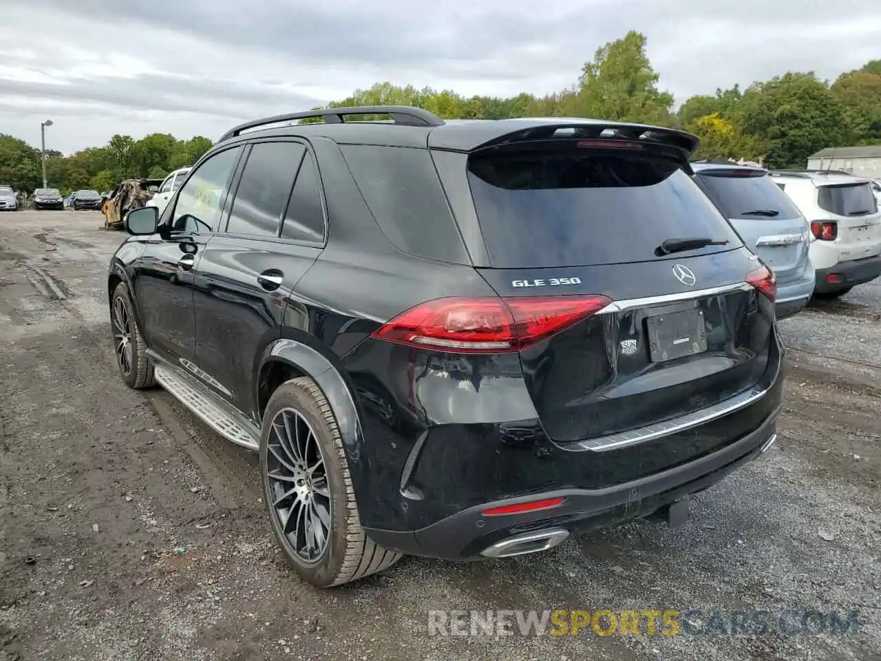 3 Photograph of a damaged car 4JGFB4KB8LA292162 MERCEDES-BENZ GLE-CLASS 2020