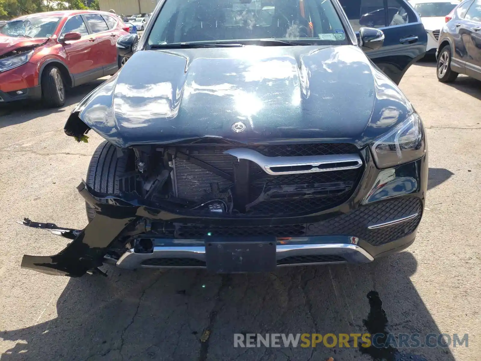 9 Photograph of a damaged car 4JGFB4KB9LA044339 MERCEDES-BENZ GLE-CLASS 2020