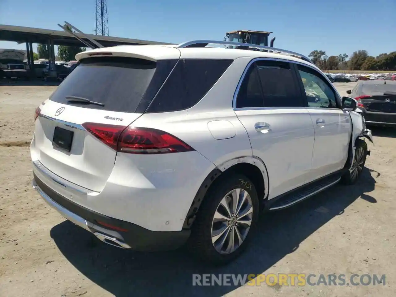 4 Photograph of a damaged car 4JGFB4KB9LA045846 MERCEDES-BENZ GLE-CLASS 2020