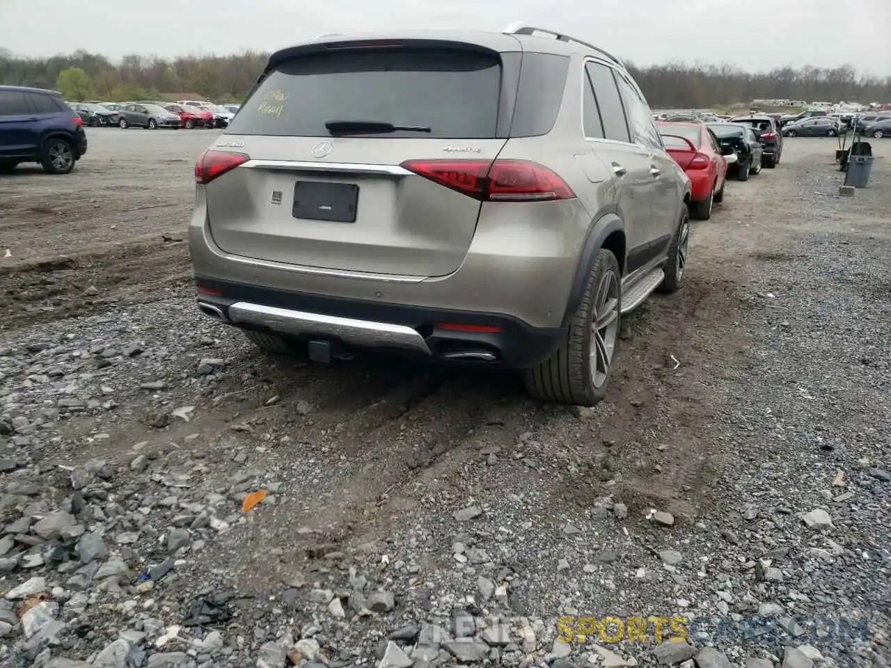 9 Photograph of a damaged car 4JGFB4KB9LA087398 MERCEDES-BENZ GLE-CLASS 2020