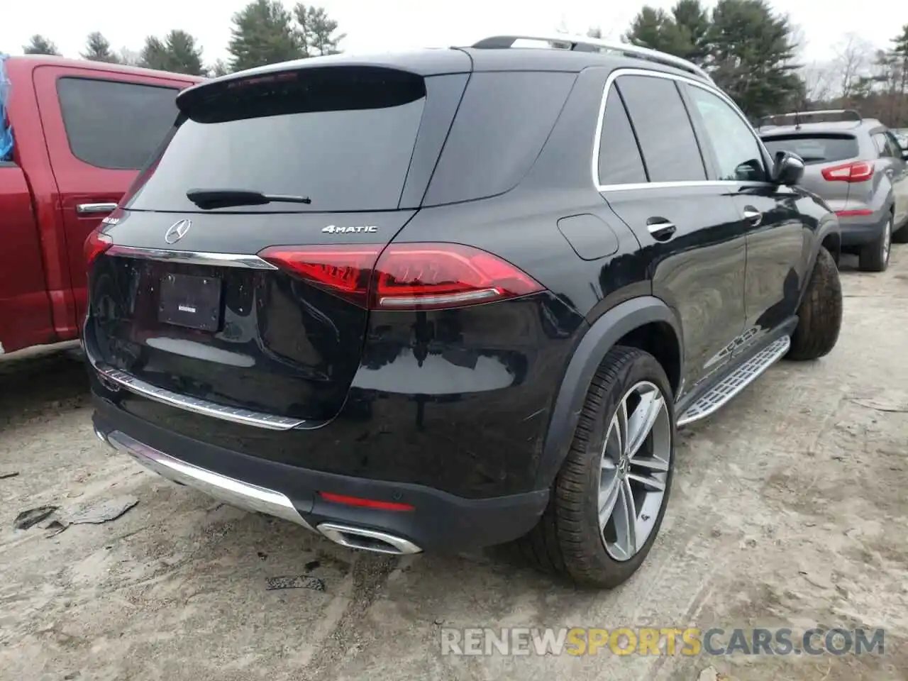 4 Photograph of a damaged car 4JGFB4KB9LA164738 MERCEDES-BENZ GLE-CLASS 2020