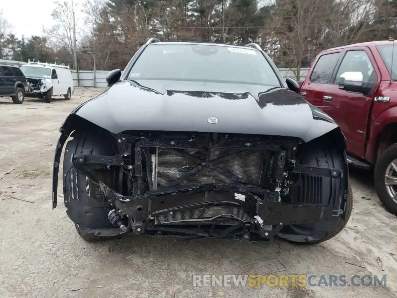 9 Photograph of a damaged car 4JGFB4KB9LA164738 MERCEDES-BENZ GLE-CLASS 2020