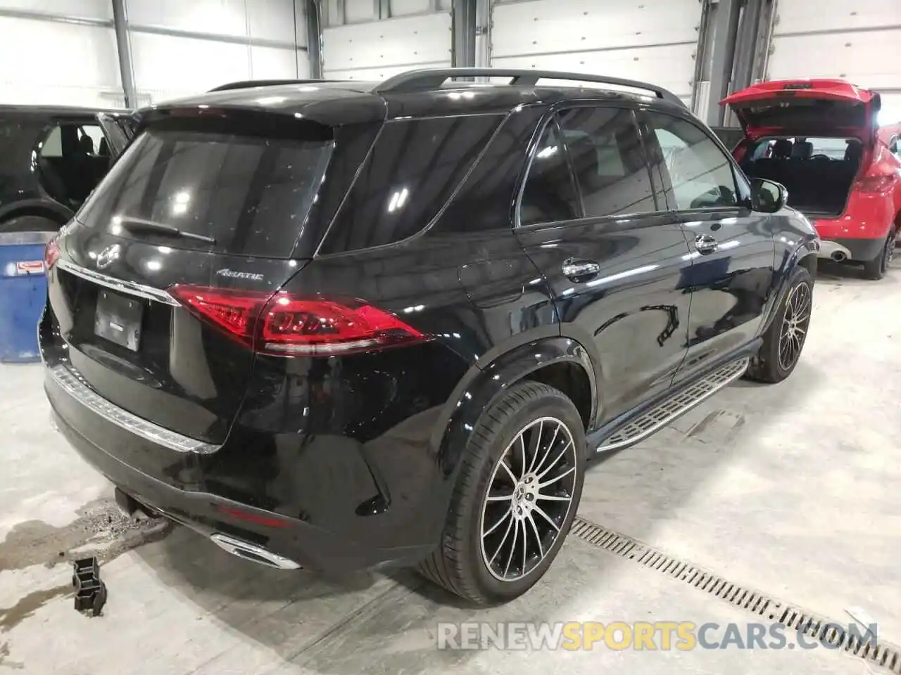 4 Photograph of a damaged car 4JGFB4KBXLA066558 MERCEDES-BENZ GLE-CLASS 2020