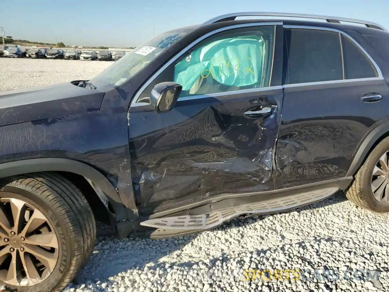 9 Photograph of a damaged car 4JGFB4KBXLA076619 MERCEDES-BENZ GLE-CLASS 2020