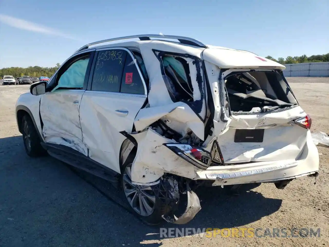 3 Photograph of a damaged car 4JGFB4KE0LA027200 MERCEDES-BENZ GLE-CLASS 2020